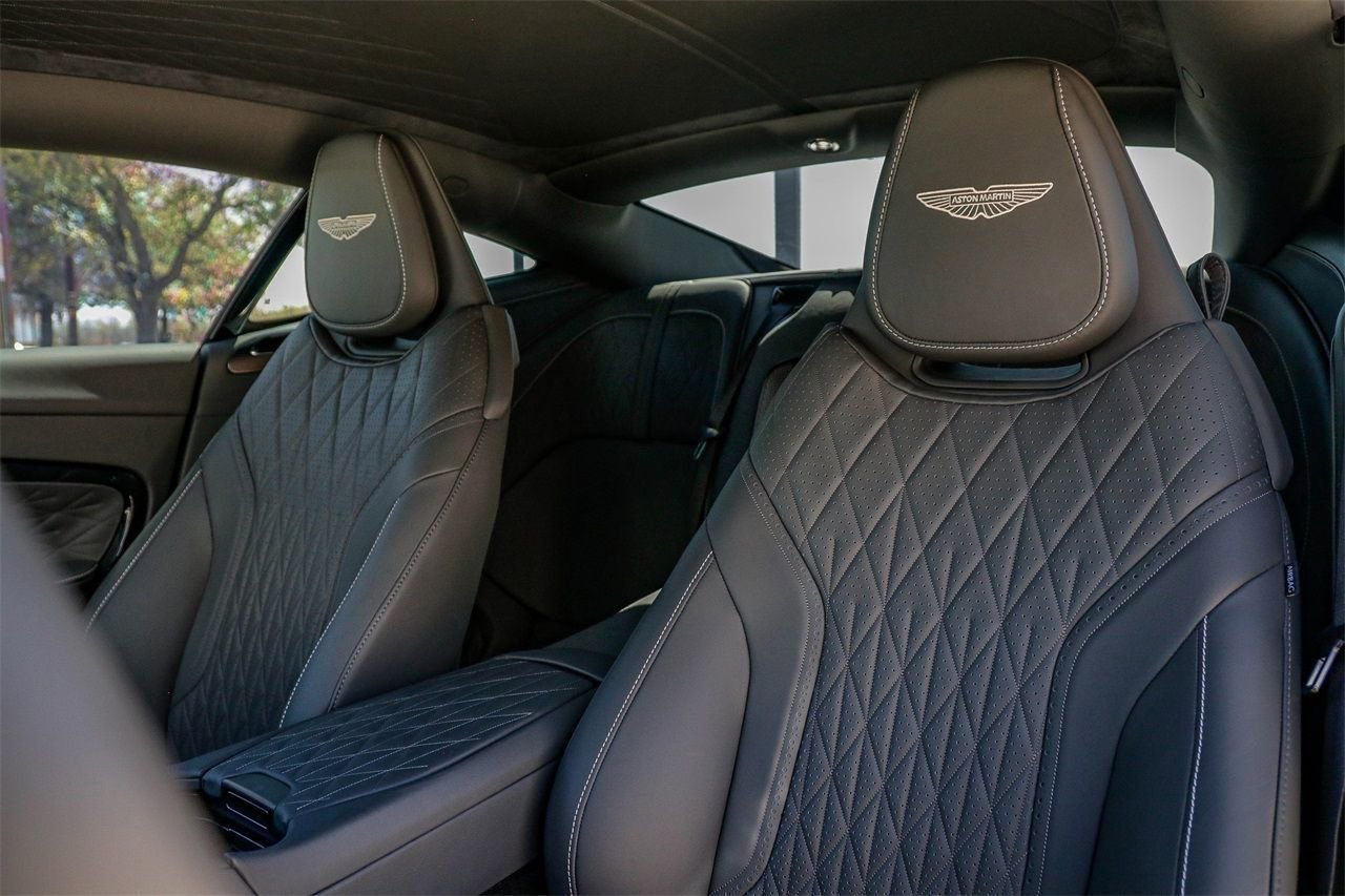 Used 2024 Aston Martin DB12 Coupe RWD image 11
