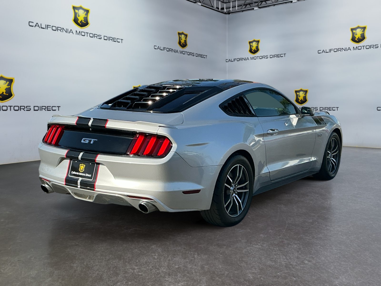 Used 2016 Ford Mustang GT RWD image 5
