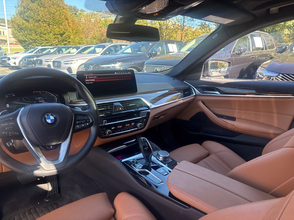 Used 2023 BMW 530i xDrive w/ Convenience Package AWD/4WD image 10