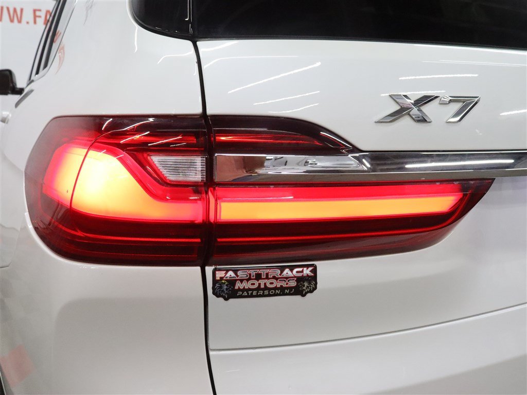 Used 2021 BMW X7 xDrive40i w/ Premium Package 2 AWD/4WD image 10