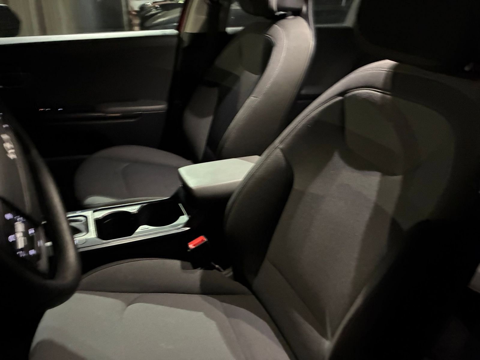 Used 2025 Kia K4 FWD image 41