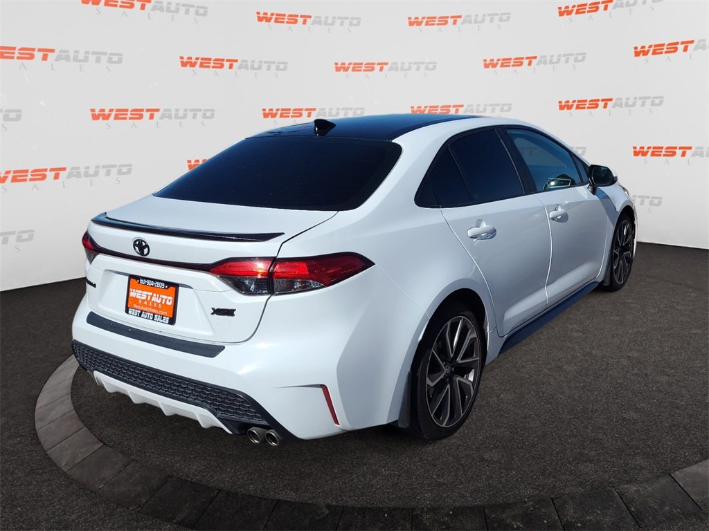 Used 2022 Toyota Corolla XSE image 5