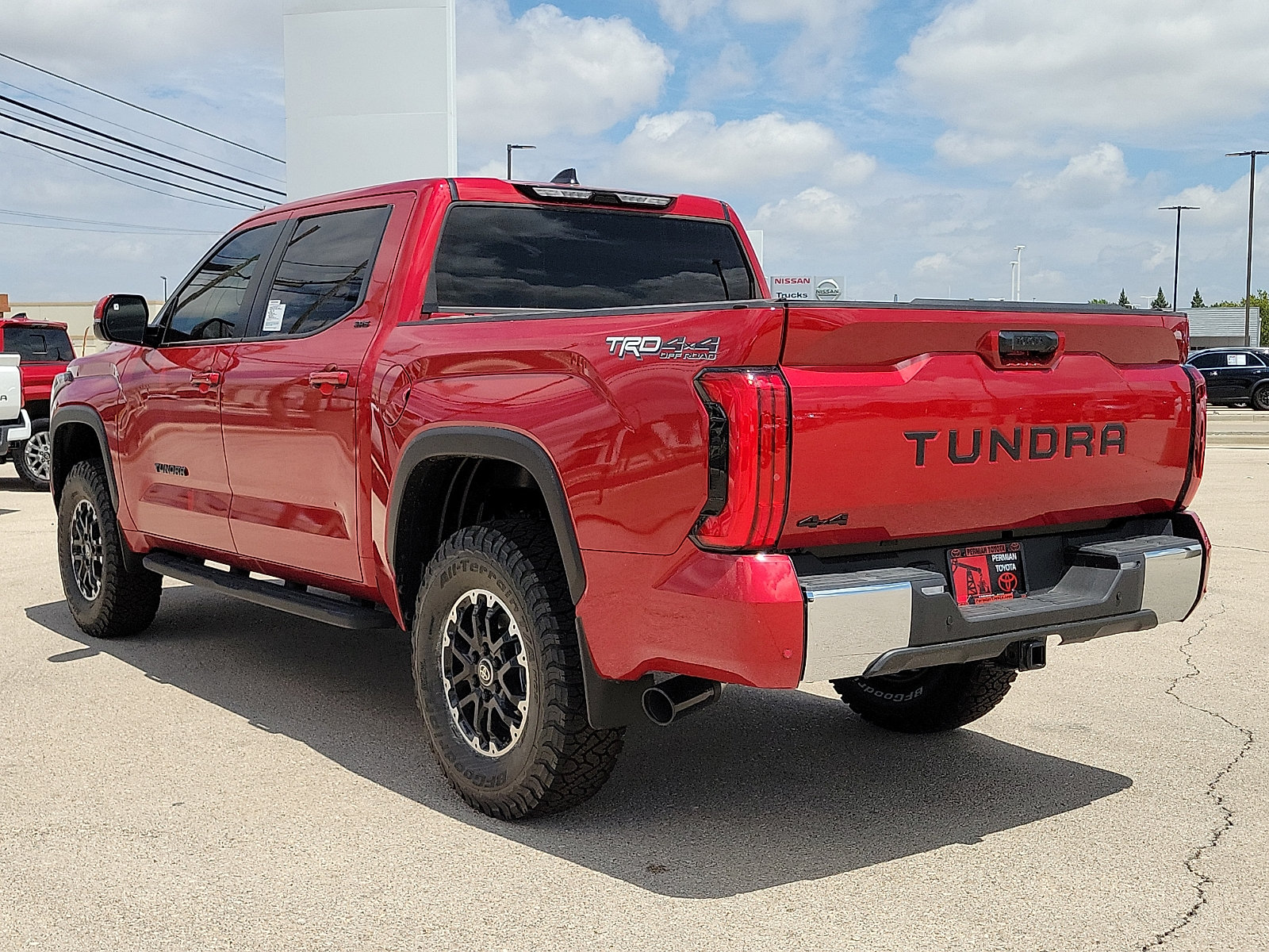 New 2026 Toyota Tundra SR5 w/ TRD Off-Road Package AWD/4WD image 3