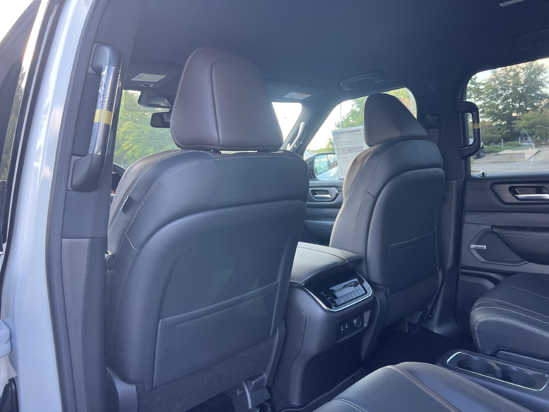 New 2026 Nissan Armada SL AWD/4WD image 18