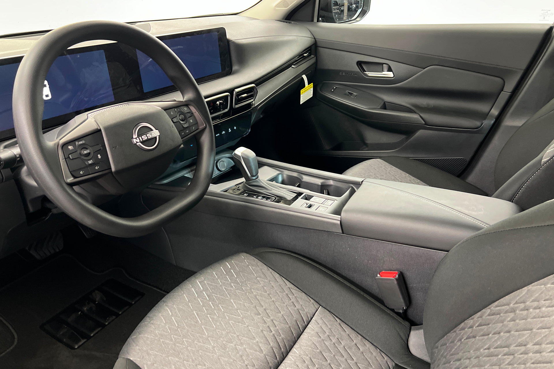 New 2026 Nissan Sentra SV w/ Floor Mat Package FWD image 15