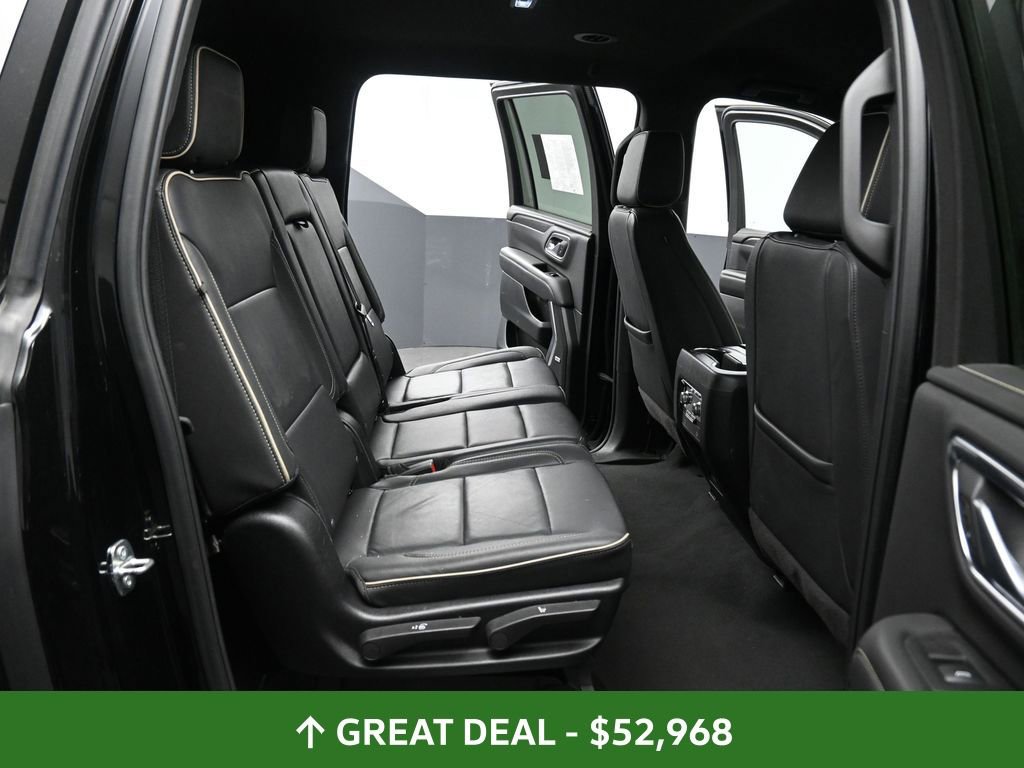 Used 2024 GMC Yukon XL SLT AWD/4WD image 24