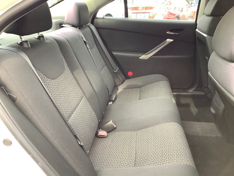 Used 2008 Pontiac G6 Value Leader FWD image 13