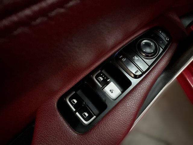 Used 2018 Kia Stinger GT RWD image 15