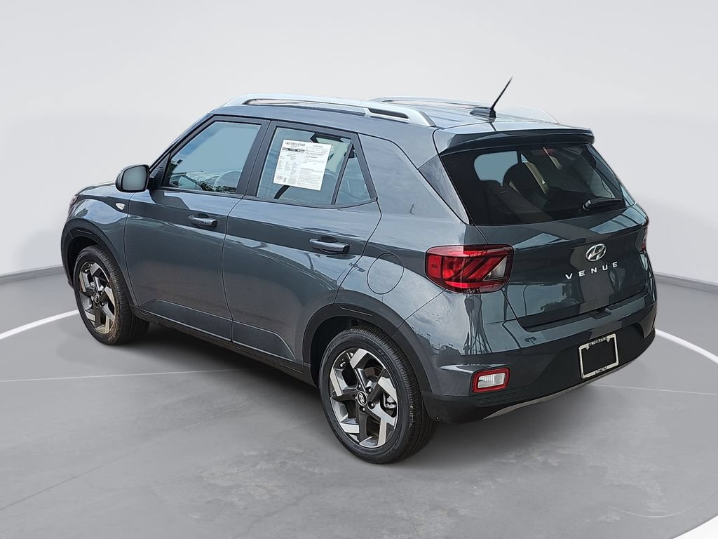Certified 2026 Hyundai Venue SEL FWD image 7