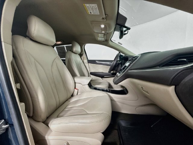Used 2019 Lincoln MKC Premiere AWD/4WD image 29