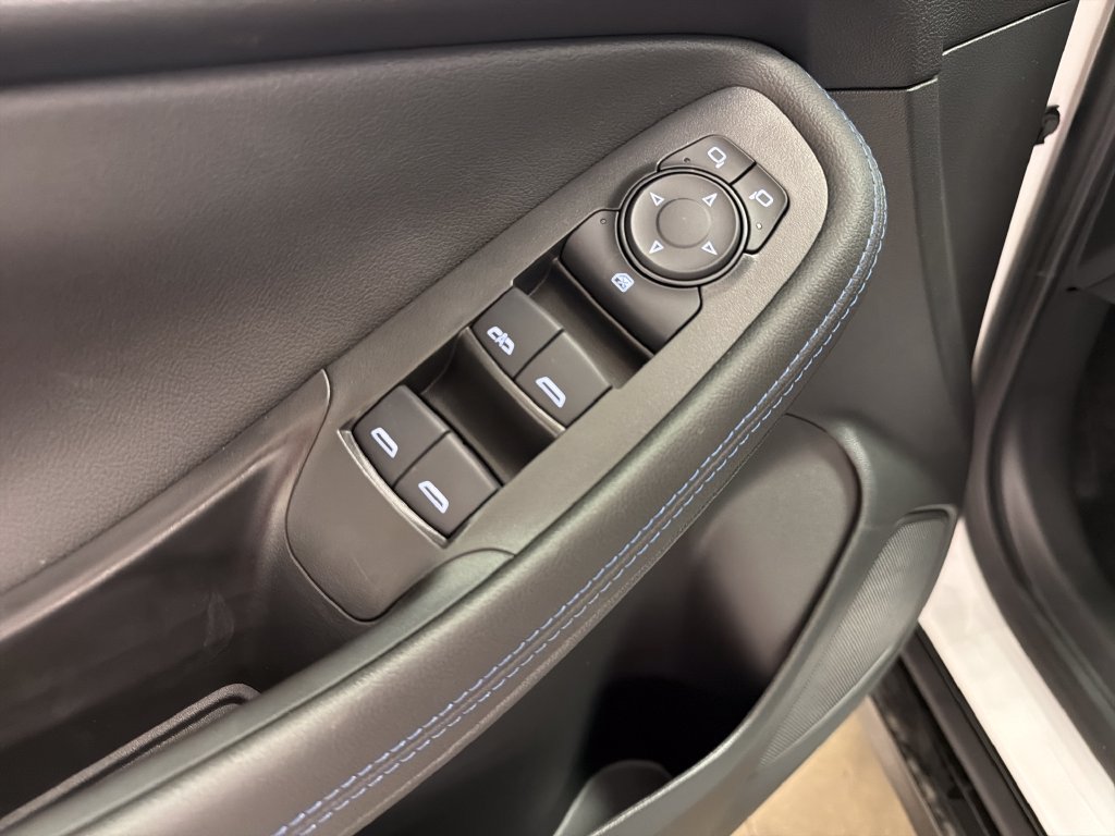 New 2026 Buick Encore GX Sport Touring w/ Advanced Technology Package FWD image 17