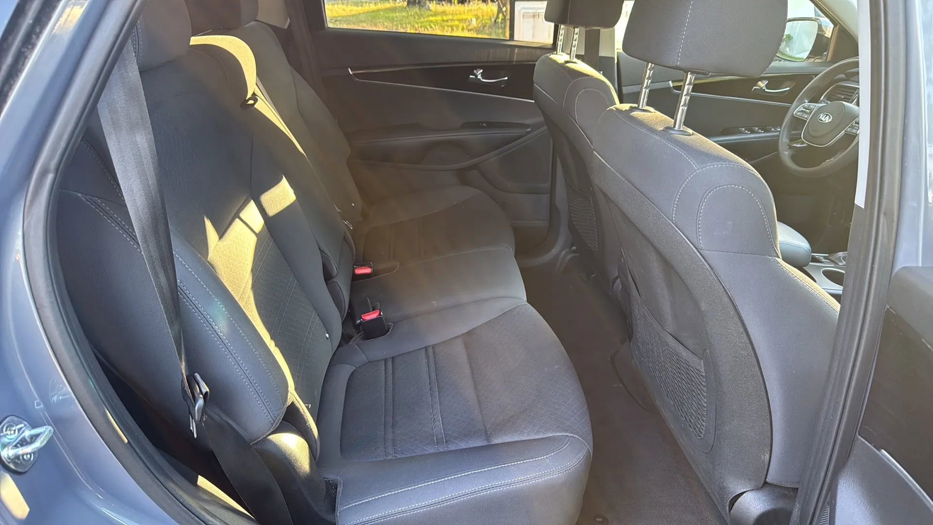 Used 2020 Kia Sorento LX AWD/4WD image 20