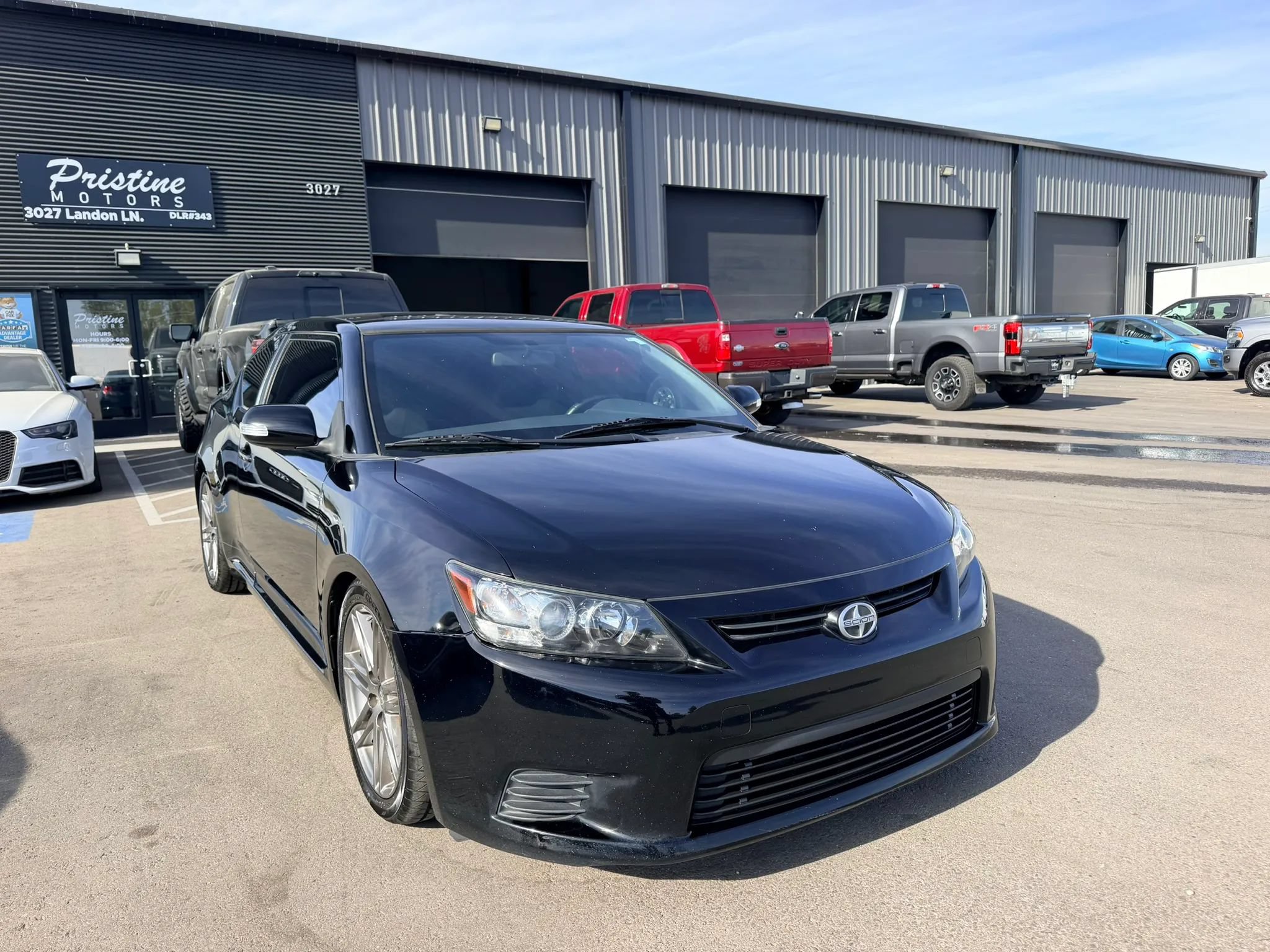 Used 2013 Scion tC FWD image 3