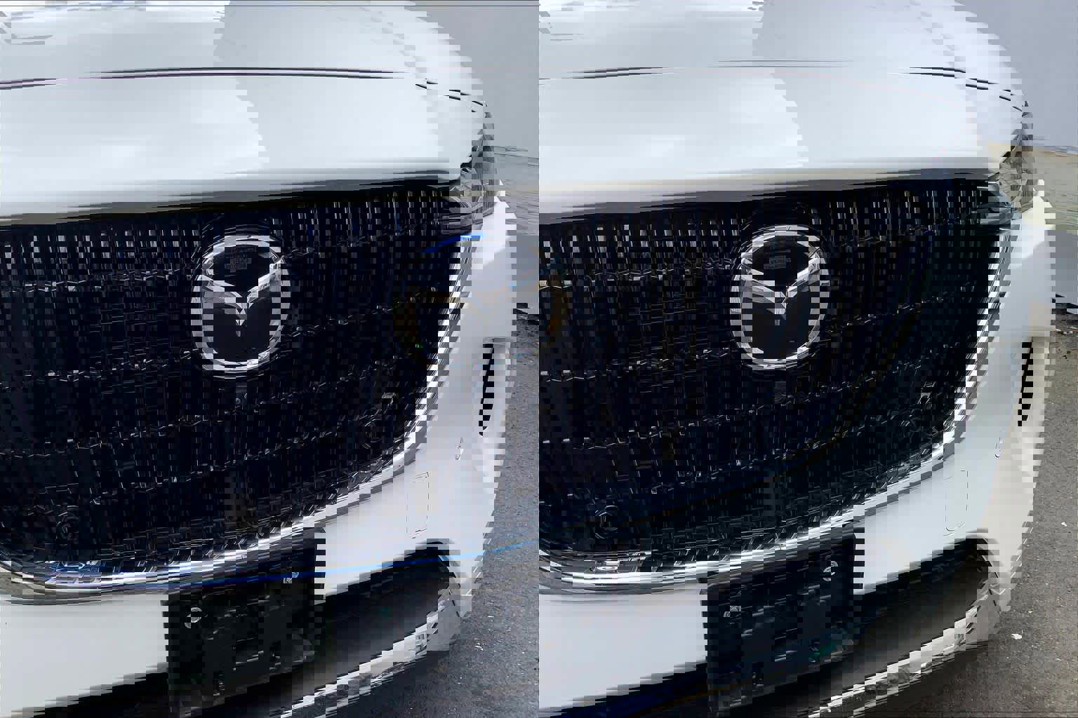 Used 2024 MAZDA CX-90 3.3 Turbo S w/ Premium Package image 32