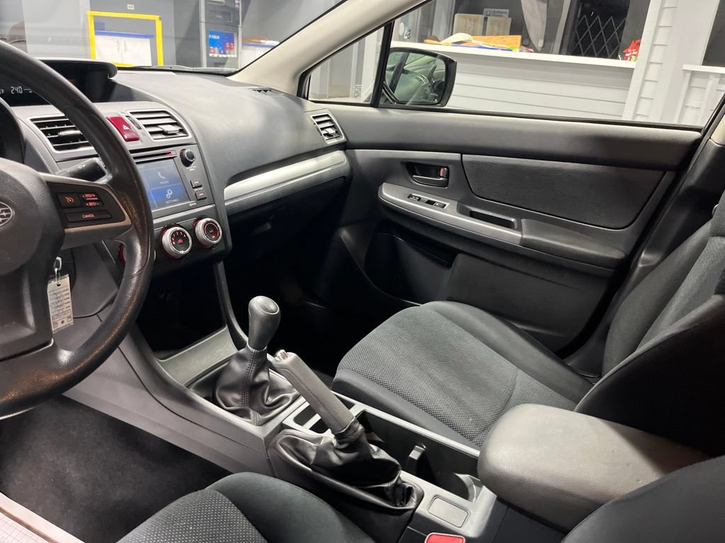 Used 2015 Subaru Impreza 2.0i AWD/4WD image 17