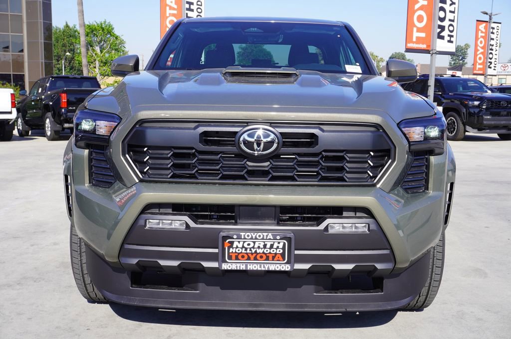 New 2026 Toyota Tacoma TRD Sport AWD/4WD image 18