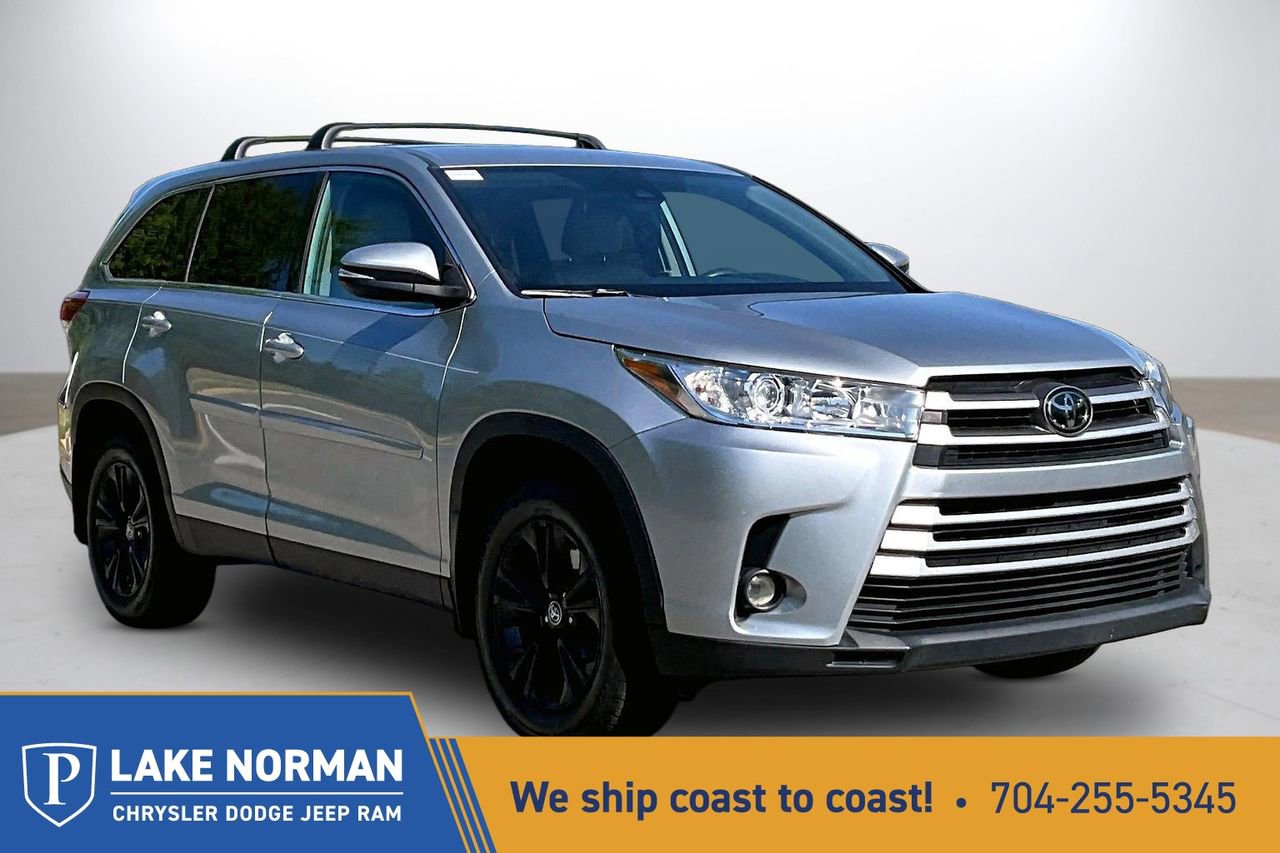Used 2019 Toyota Highlander LE w/ Protection Package #3