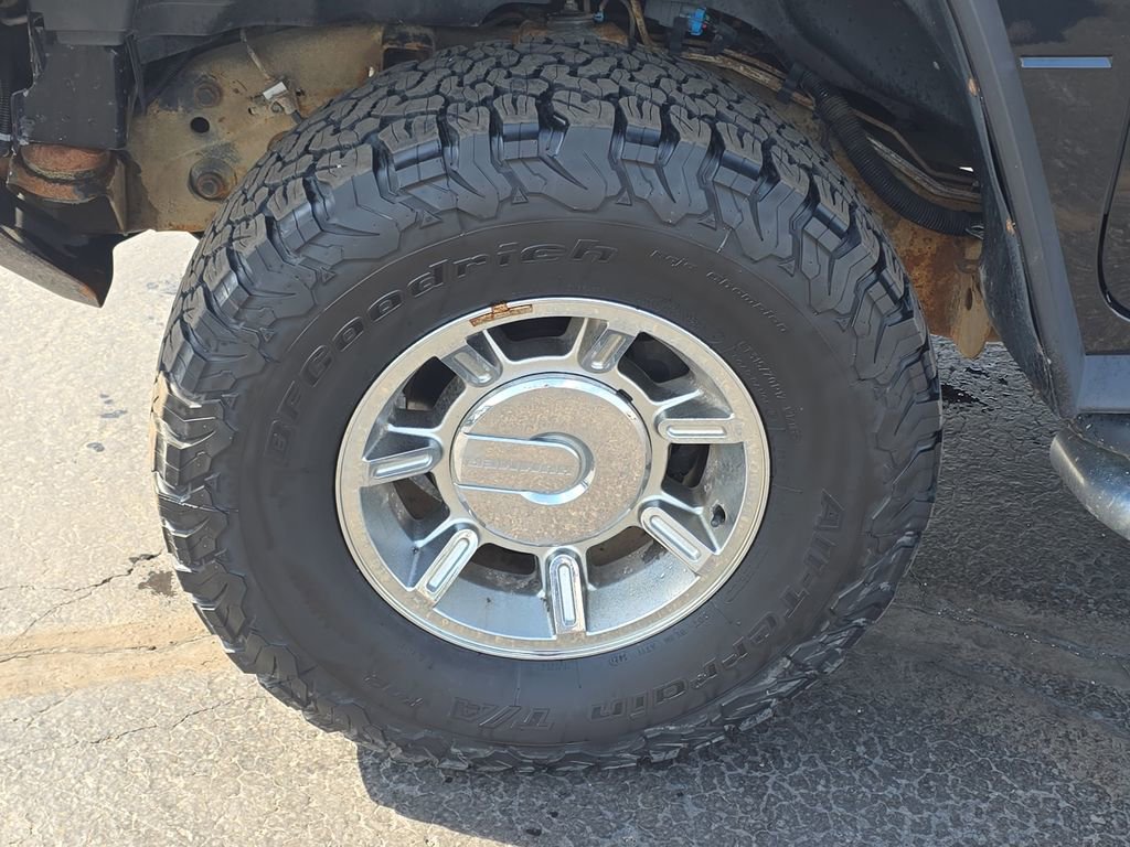 Used 2005 HUMMER H2 AWD/4WD image 32