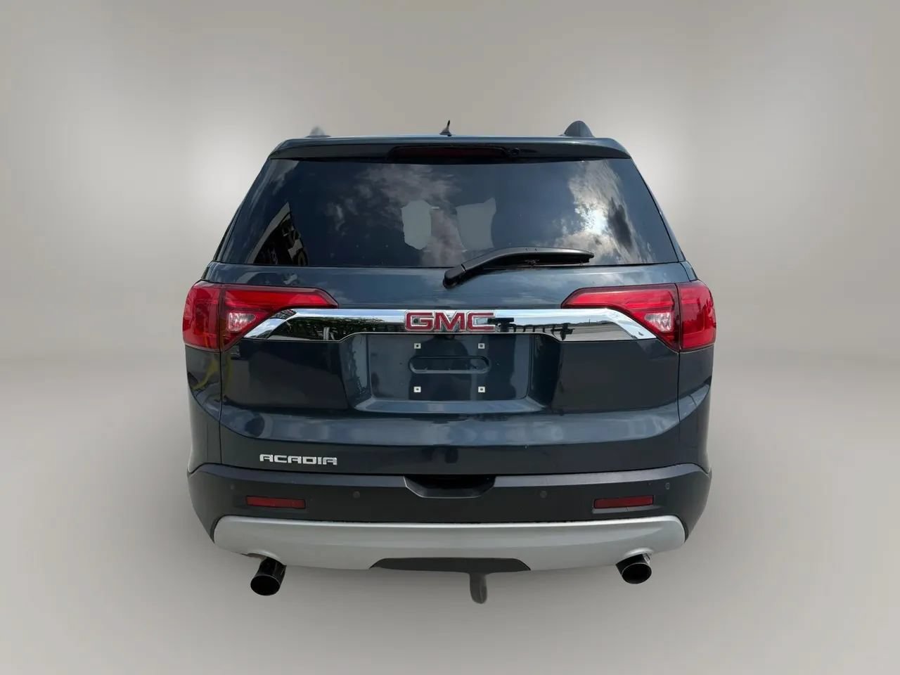 Used 2019 GMC Acadia SLT w/ LPO, Floor Liner Package FWD image 6