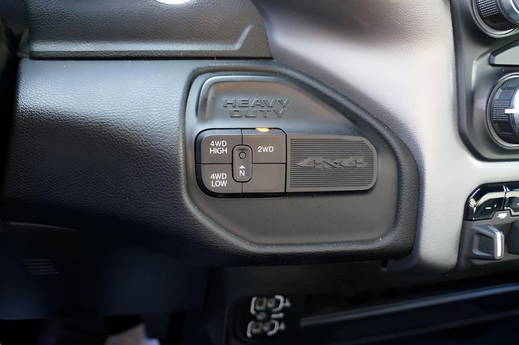 Used 2024 RAM 2500 Big Horn image 27