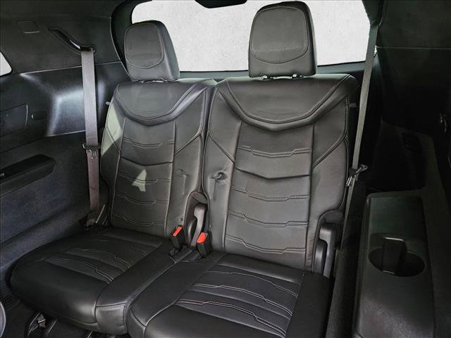 Used 2023 Cadillac XT6 Sport w/ Platinum Package AWD/4WD image 17