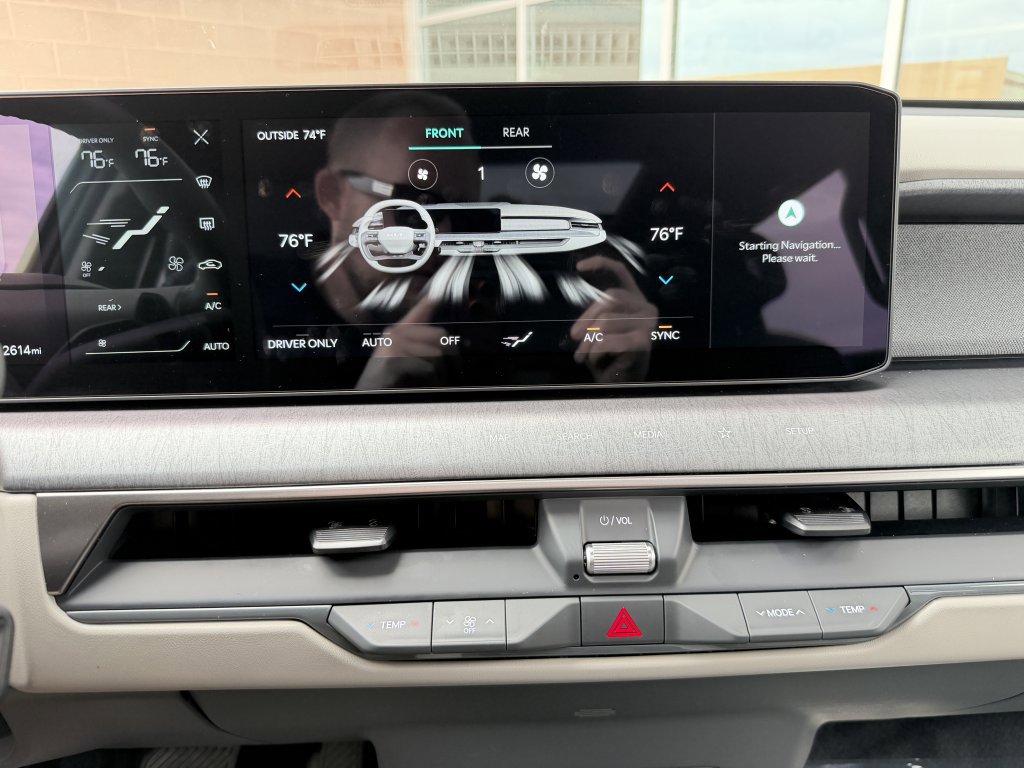 Used 2026 Kia EV9 Wind image 24