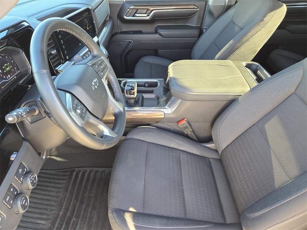 Used 2024 Chevrolet Silverado 1500 RST w/ Z71 Off-Road Package image 8