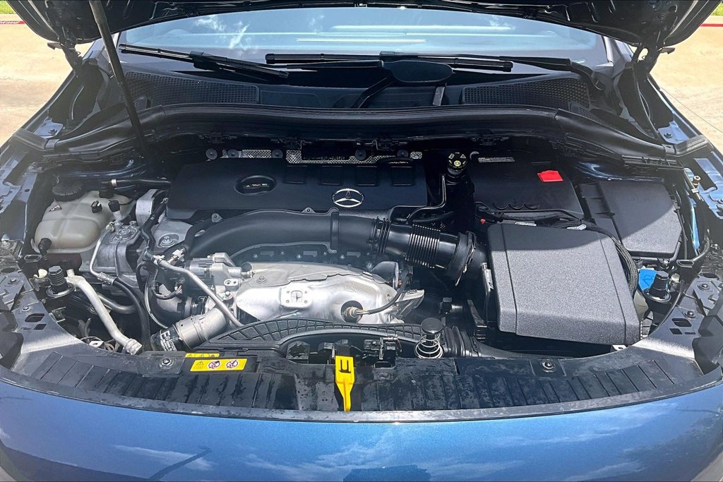 Used 2023 Mercedes-Benz GLA 250 4MATIC image 13