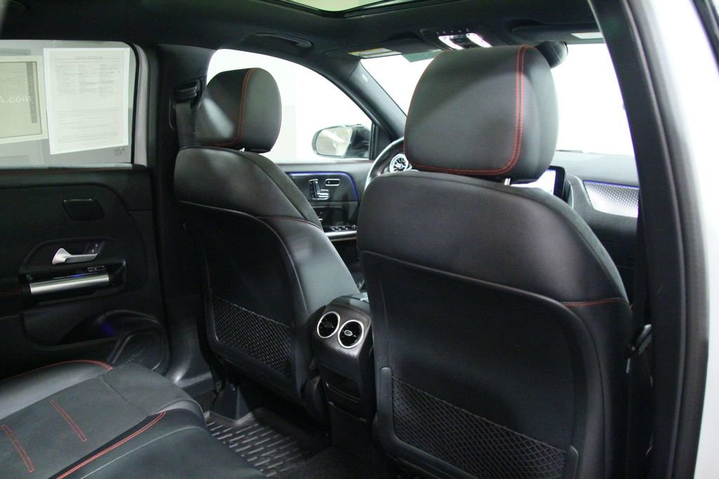 Certified 2024 Mercedes-Benz GLA 250 4MATIC image 25