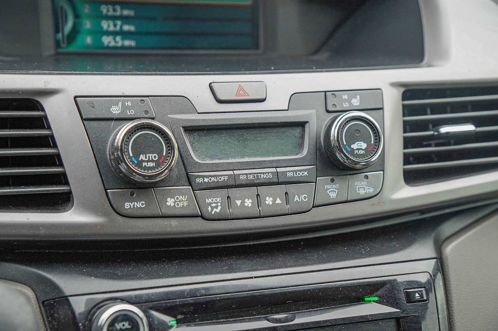 Used 2015 Honda Odyssey EX-L image 19