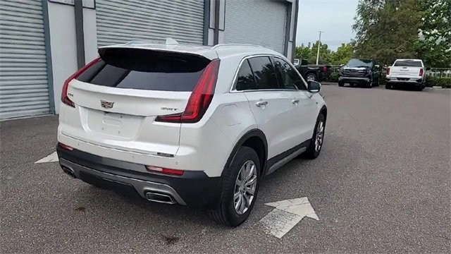 Used 2022 Cadillac XT4 Premium Luxury w/ Safety Alert Package image 2