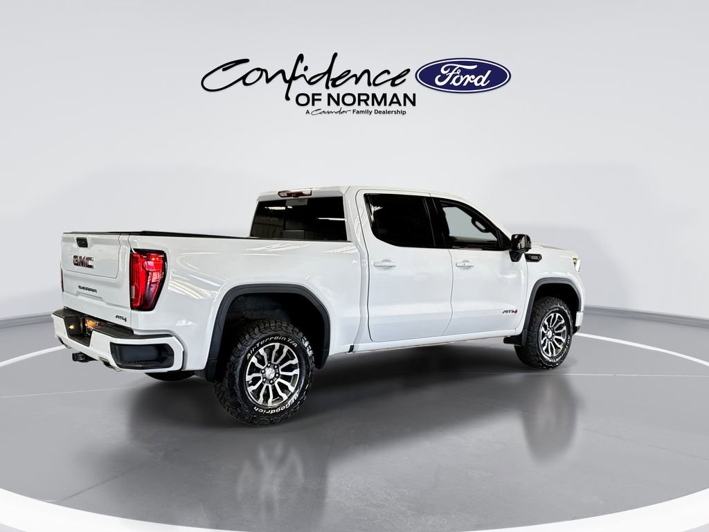 Used 2023 GMC Sierra 1500 AT4 w/ AT4 Premium Package AWD/4WD image 9
