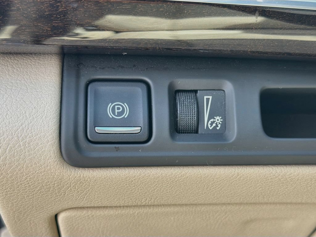 Used 2017 Cadillac CT6 2.0T RWD image 34