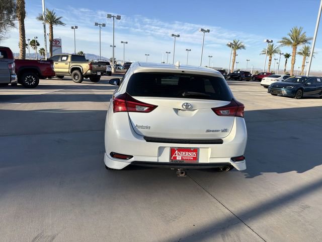 Used 2018 Toyota Corolla iM w/ Carpet Mat Package (TMS) FWD image 6