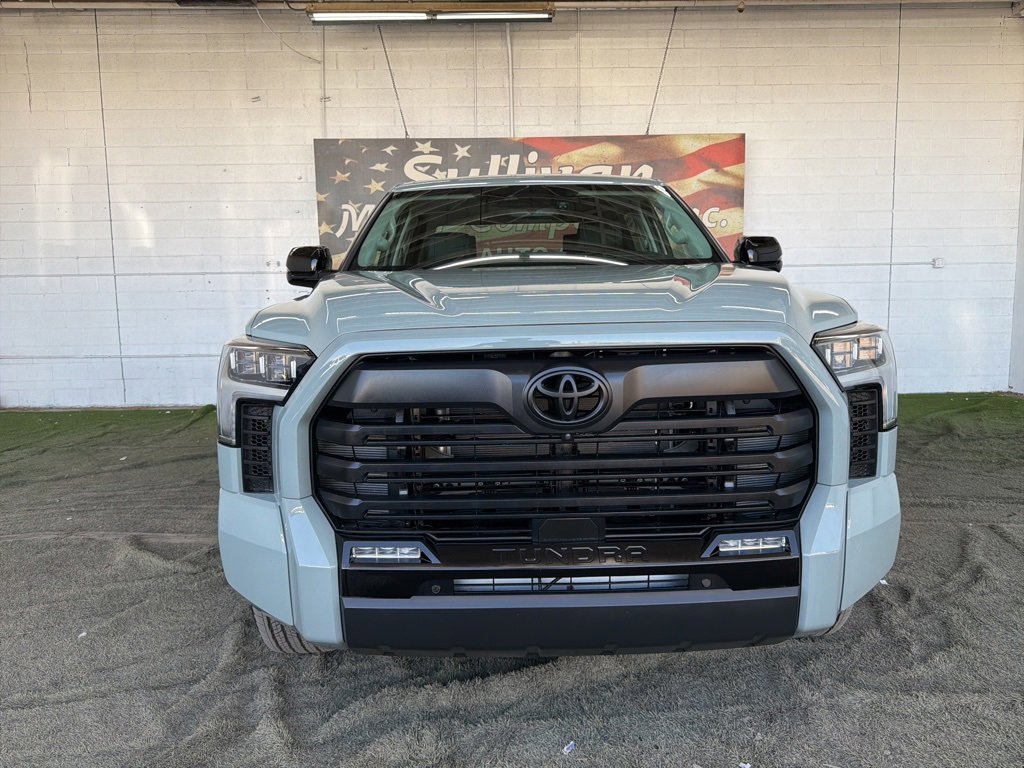 Used 2024 Toyota Tundra Limited image 4