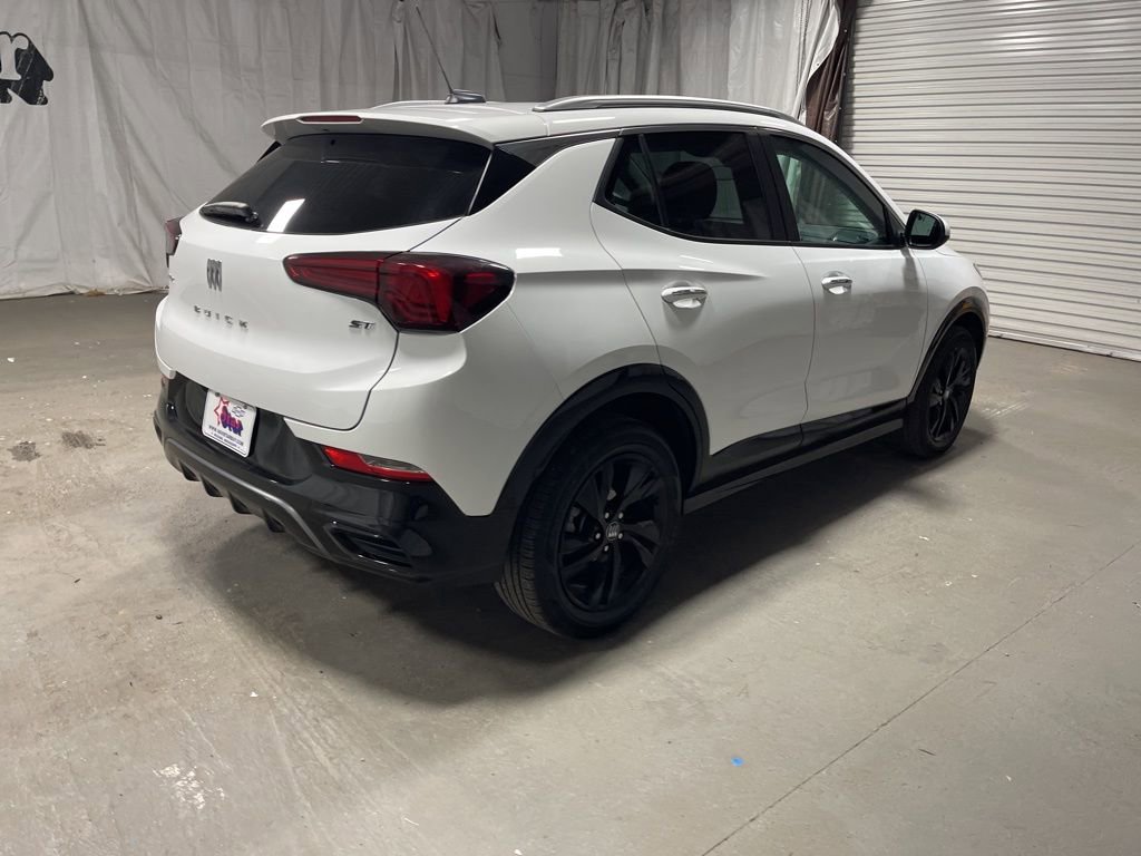 Used 2024 Buick Encore GX Sport Touring w/ Comfort Package image 7