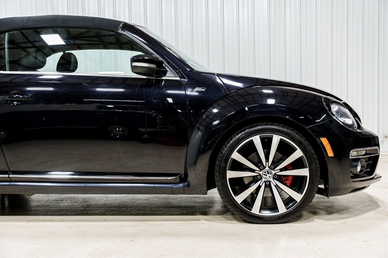 Used 2014 Volkswagen Beetle R-Line FWD image 24