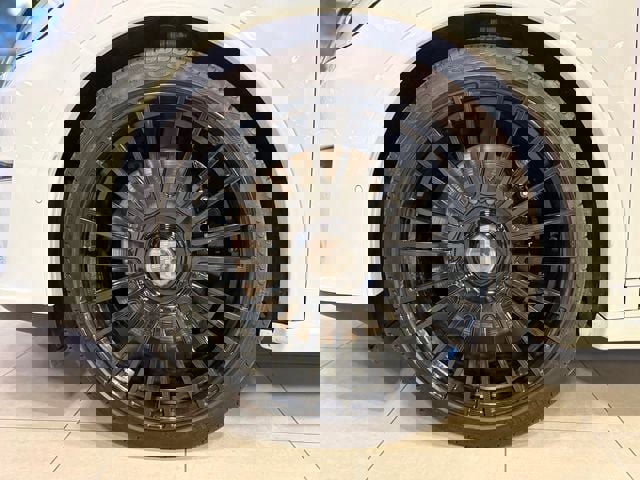 Used 2022 Tesla Model X Plaid image 42