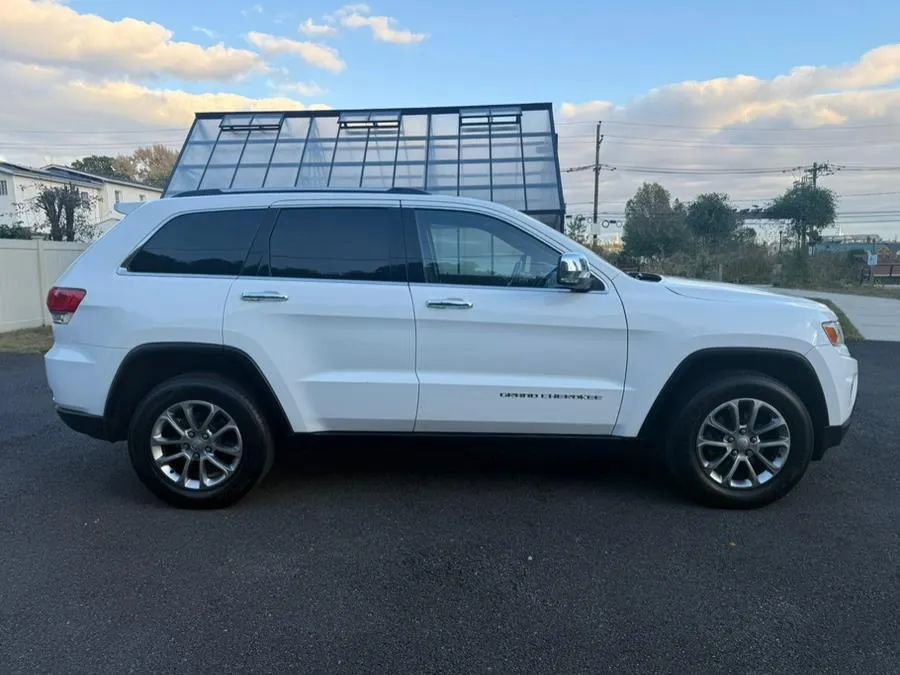 Used 2016 Jeep Grand Cherokee Limited image 10