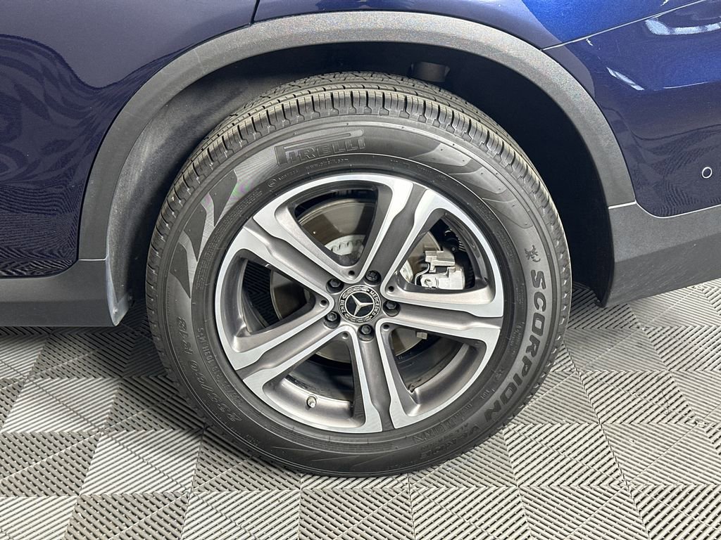 Used 2021 Mercedes-Benz GLC 300 image 22