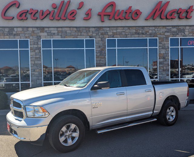 Used 2019 RAM 1500 Classic SLT w/ Luxury Group AWD/4WD image 1