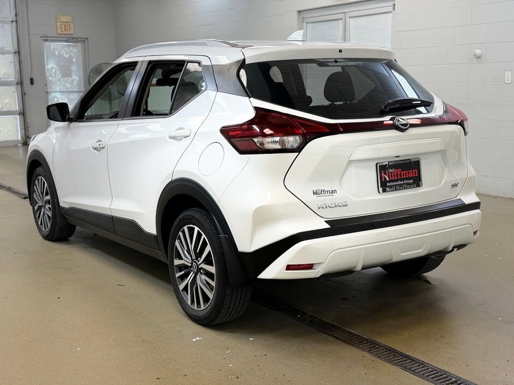 Used 2023 Nissan Kicks SV FWD image 7