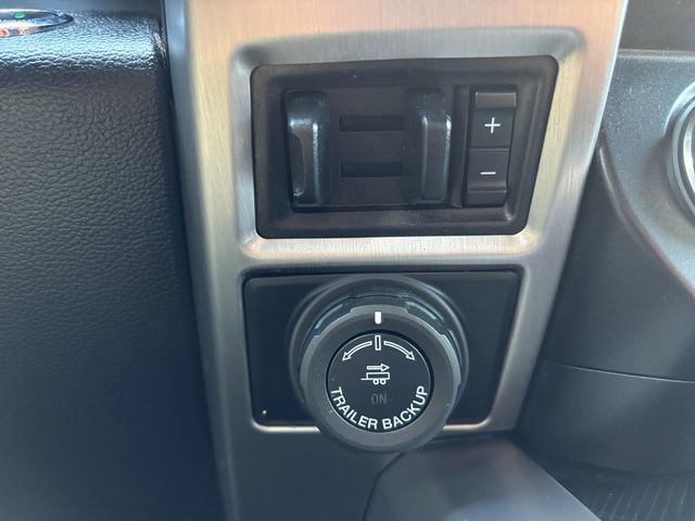 Used 2021 Ford F350 Platinum w/ Tremor Off-Road Package image 25