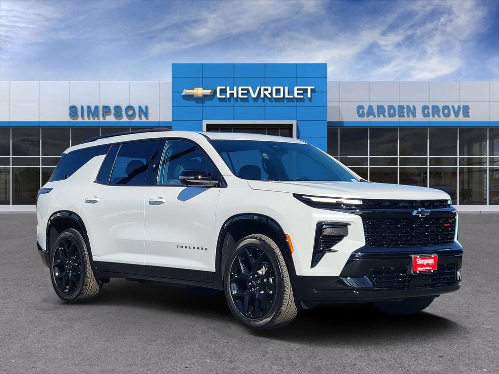 New 2026 Chevrolet Traverse RS w/ LPO, Floor Liner Package AWD/4WD image 1