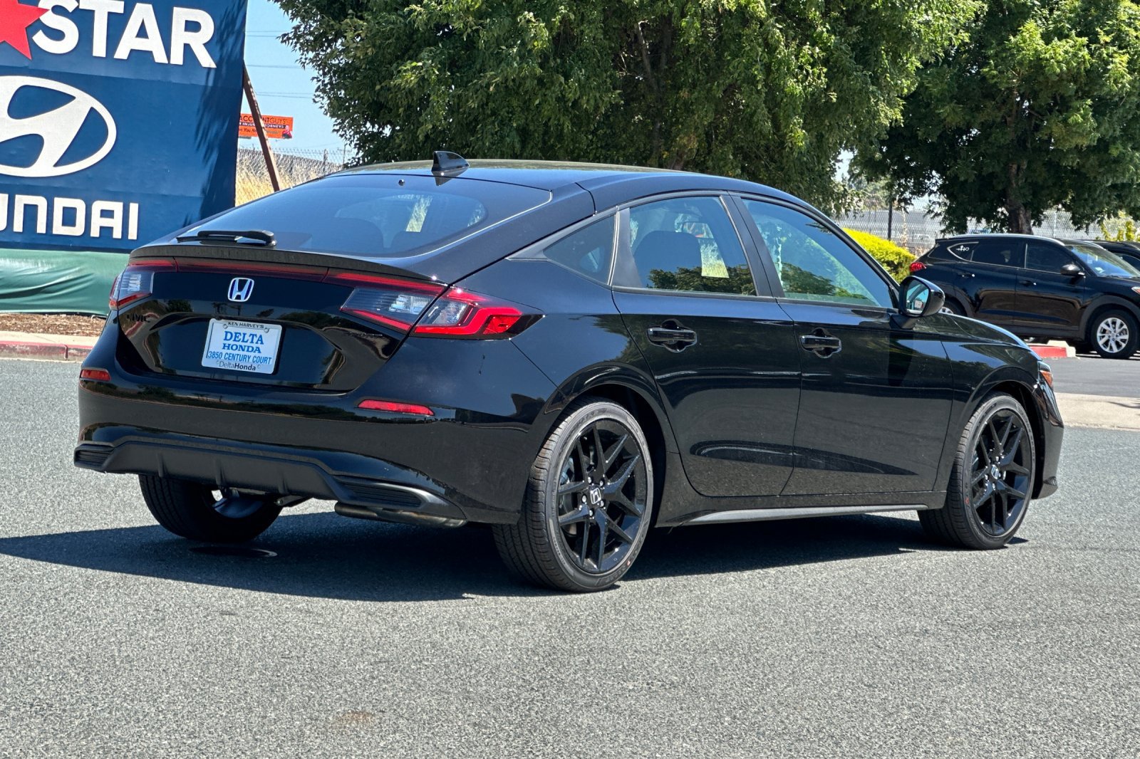 New 2026 Honda Civic Sport image 4