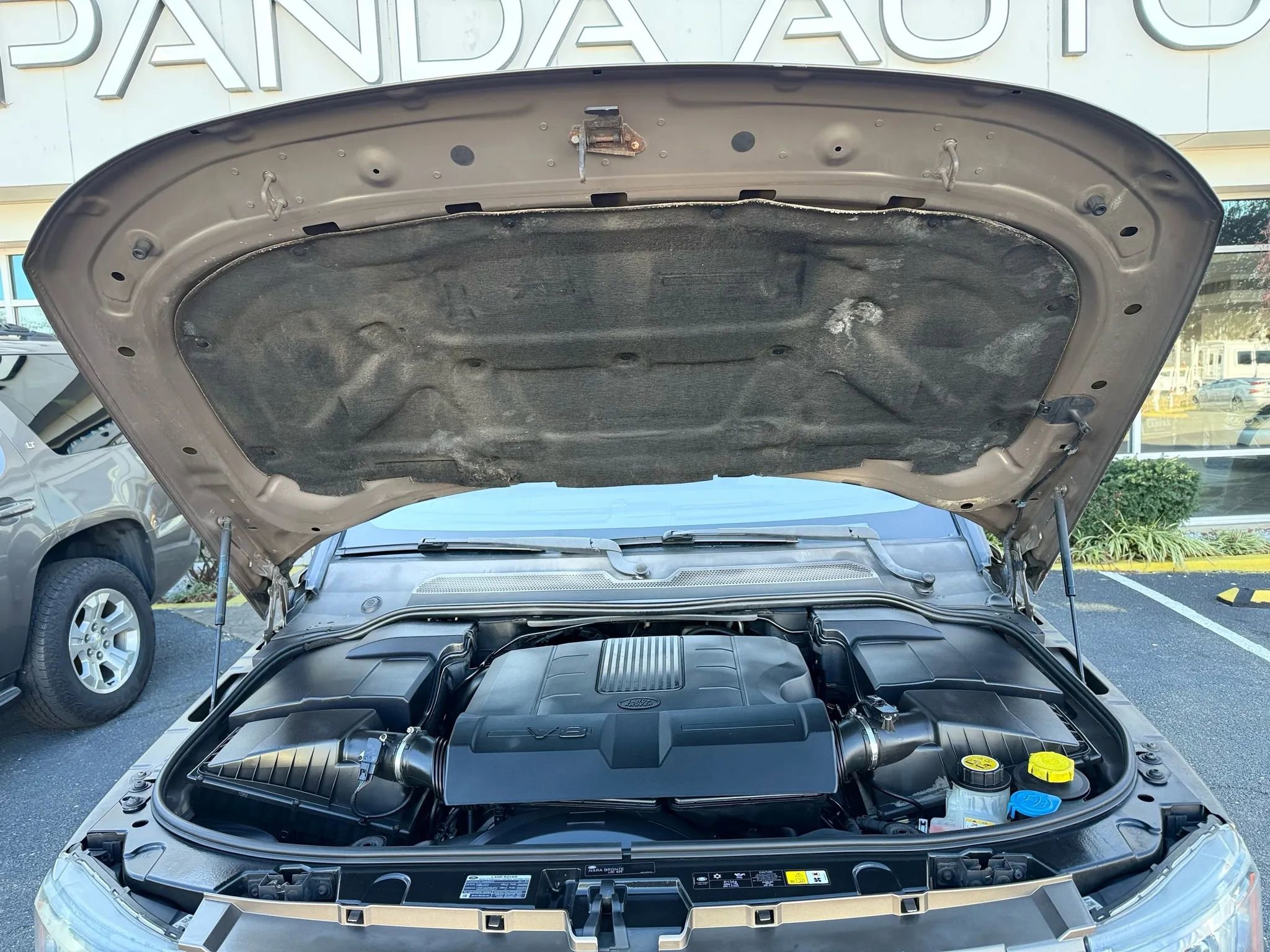 Used 2011 Land Rover LR4 HSE AWD/4WD image 41