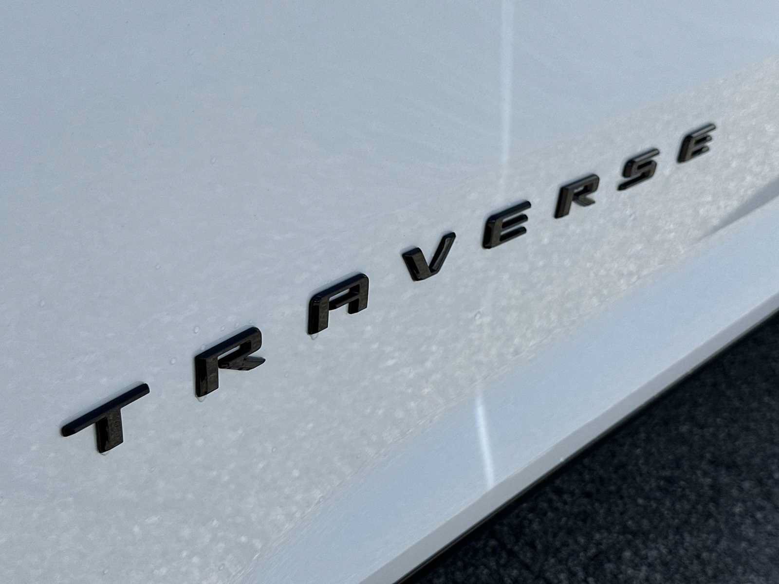 New 2026 Chevrolet Traverse RS w/ LPO, Floor Liner Package FWD image 11