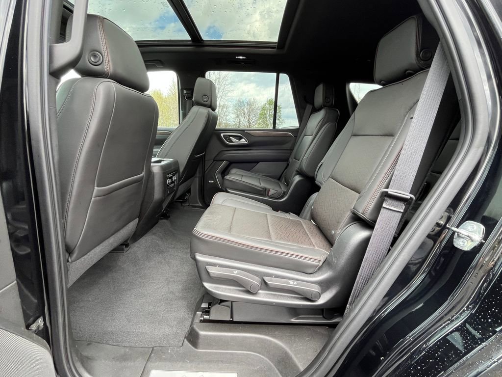 Used 2021 Chevrolet Tahoe High Country w/ Premium Package AWD/4WD image 17