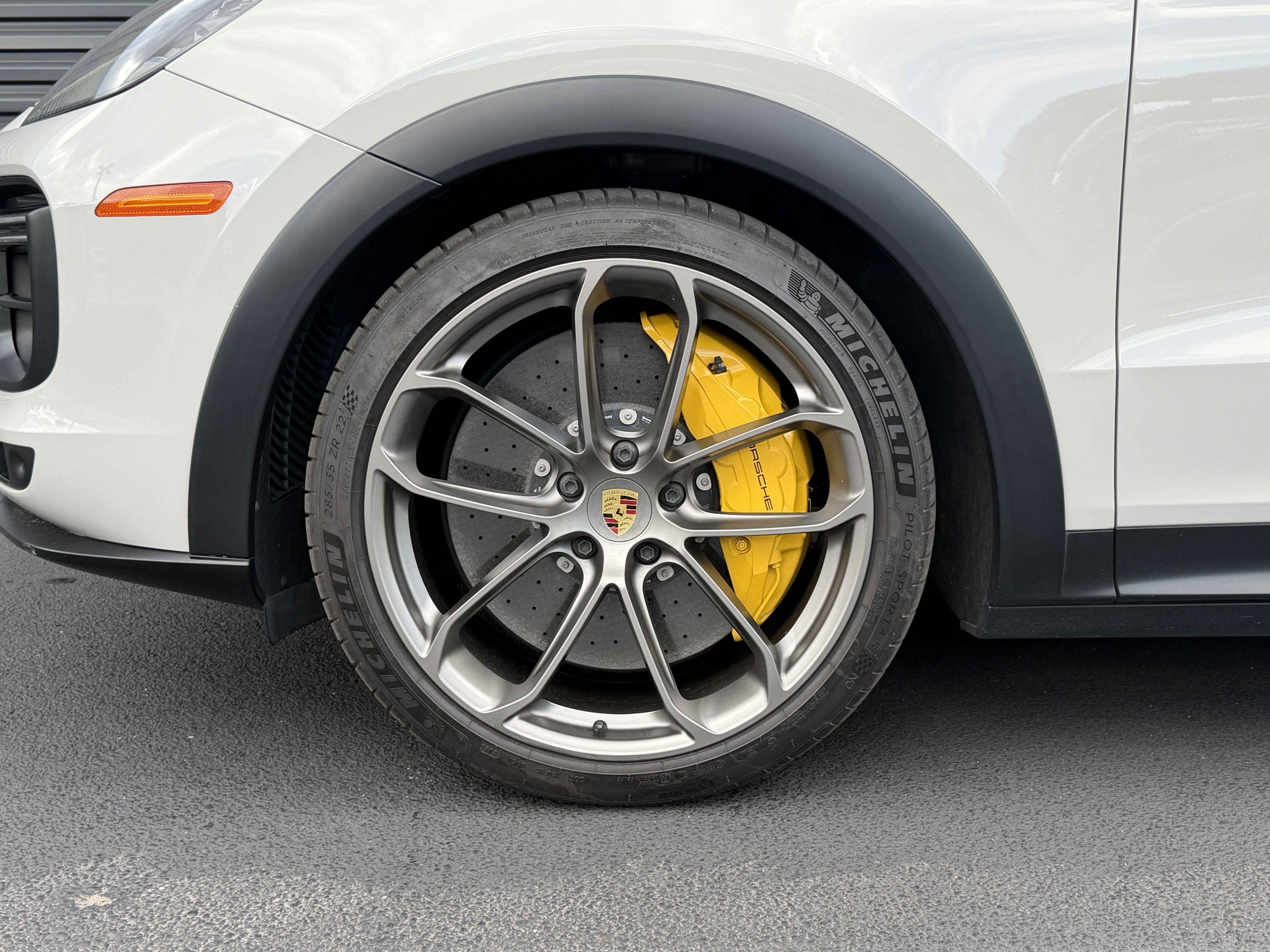 Certified 2023 Porsche Cayenne Turbo GT AWD/4WD image 12