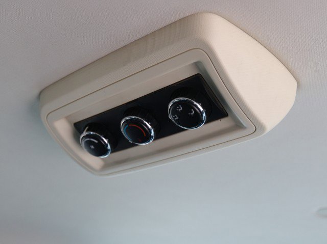 Used 2009 Dodge Grand Caravan SE image 29